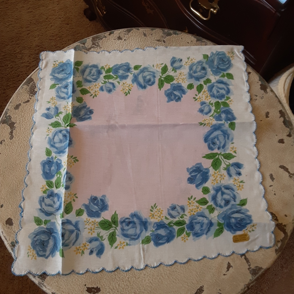 Floral Printed Cotton Scalloped Edge Handkerchief 12" Square